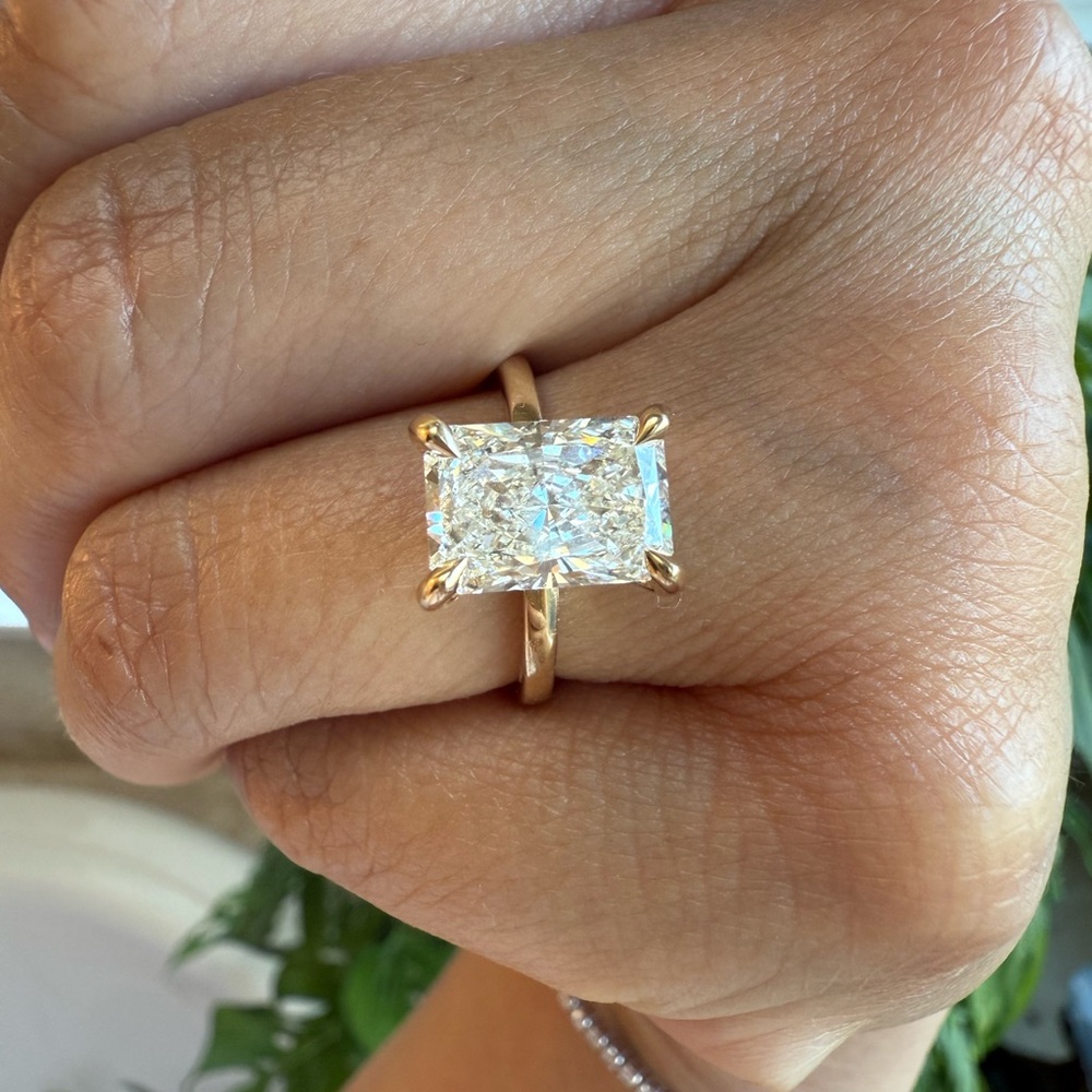 14K Yellow Gold Lab Grown Diamond Engagement Ring Radiant Cut 2.78CT, Size 5.25